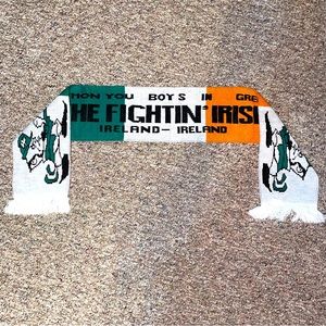 Notre dame fighting irish Ireland Colors fringe scarf